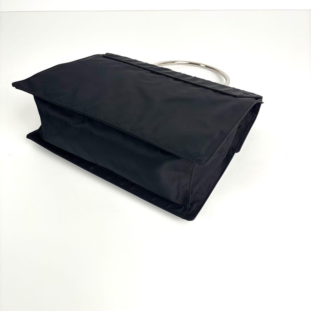 美品 PRADA プラダ メタルハンドル ハンドバッグ ナイロン ブラック