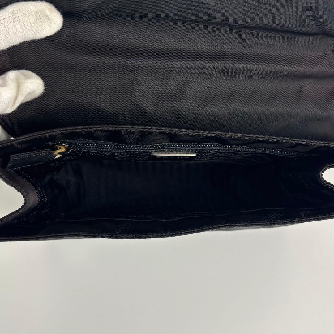 美品 PRADA プラダ メタルハンドル ハンドバッグ ナイロン ブラック