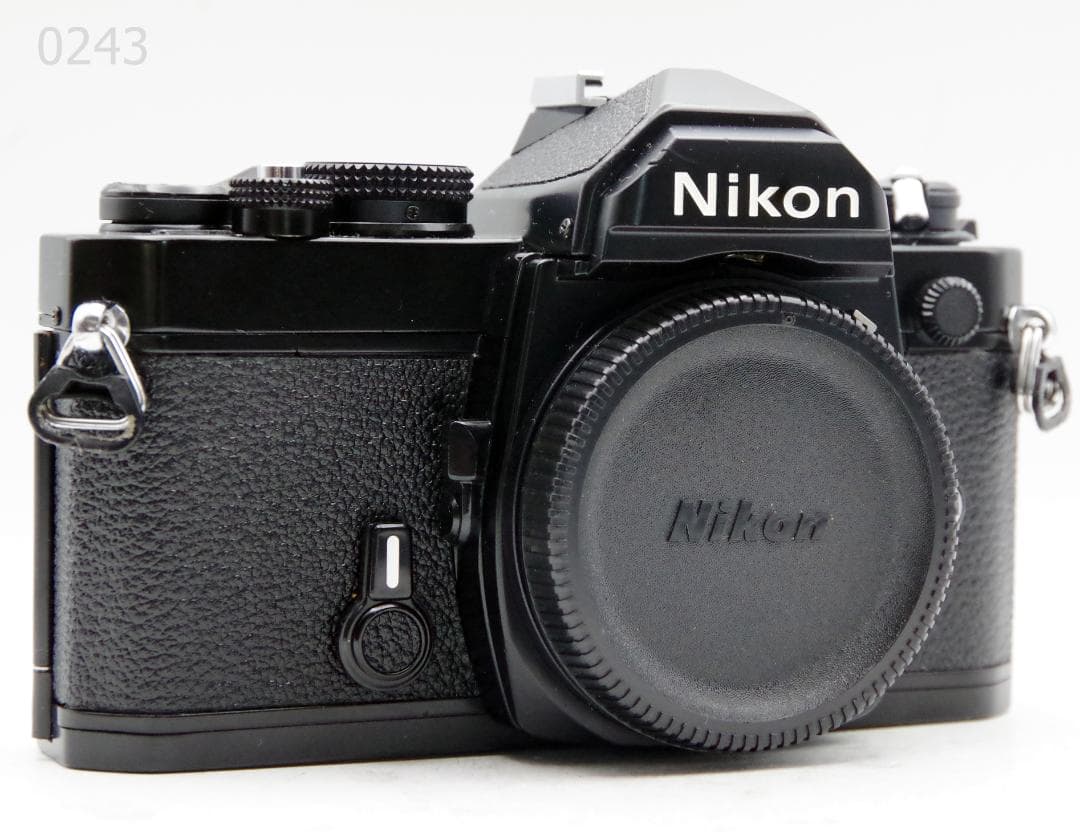 Nikon FM ニコン fm ブラックボディ　フィルム一眼レフカメラ
