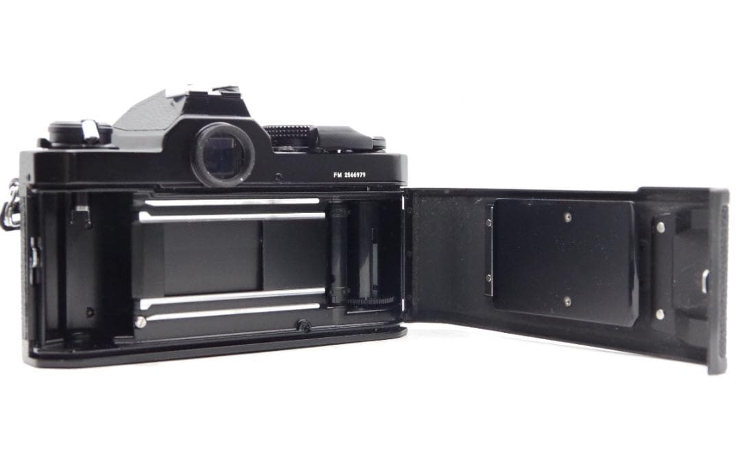 Nikon FM ニコン fm ブラックボディ　フィルム一眼レフカメラ