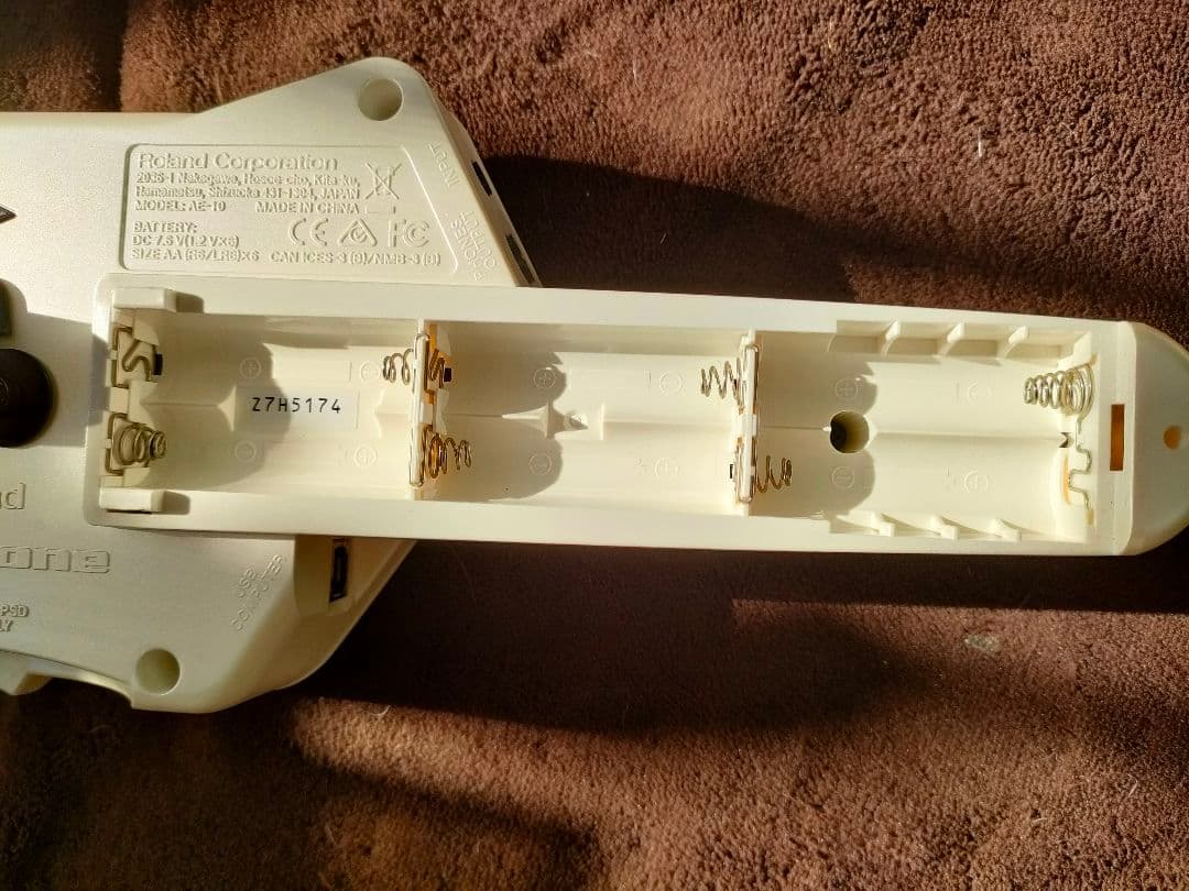 【稼動品】Roland Aerophone AE-10電子サックス エアロフォン