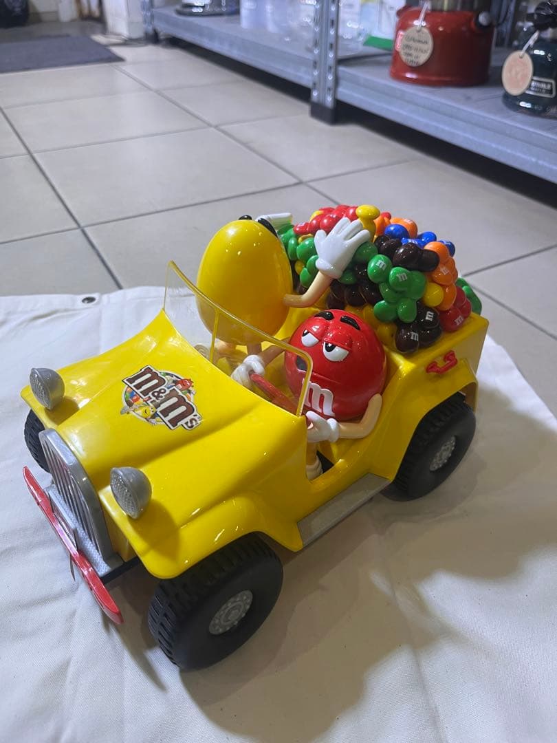 M&Msディスペンサー