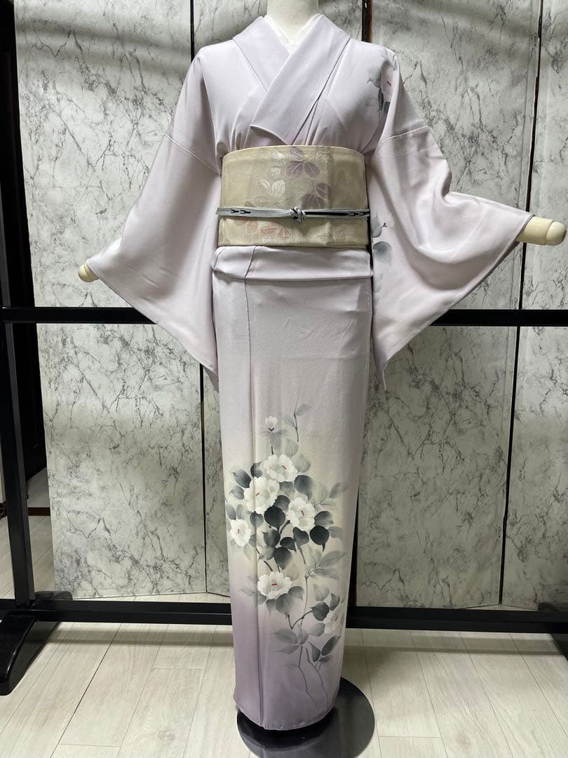 ご購入者様決定正絹付け下げ 薄いふじ色 つばき花柄 一つ紋