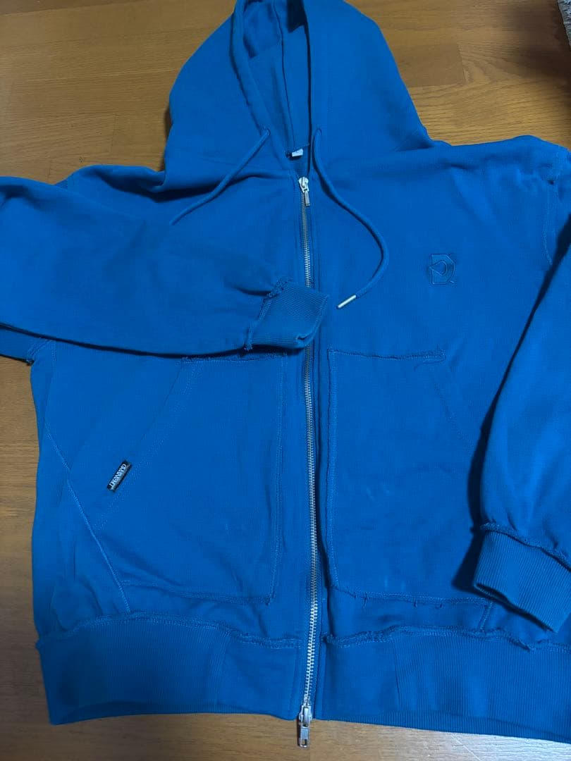 オーラル　パラデジャ　パーカー