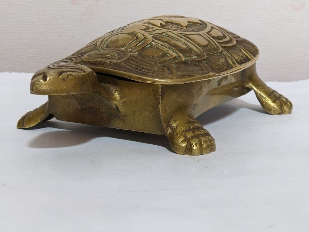 ♦中国 民国時代 銅製 亀形 自在蓋箱 煙草入 コレクション 骨董品アンティーク