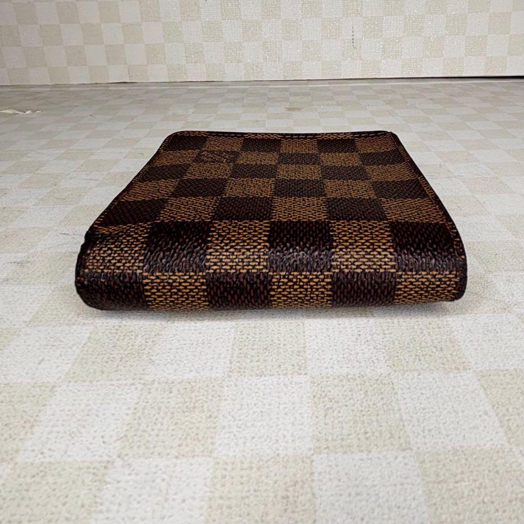 美品　LOUIS VUITTON ルイヴィトン　財布　二つ折り　M06