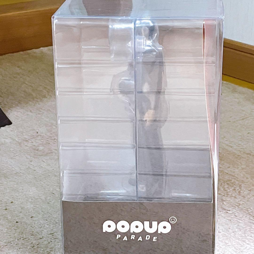 進撃の巨人　エレン　リヴァイ　フィギュア　pop up parade スーツ