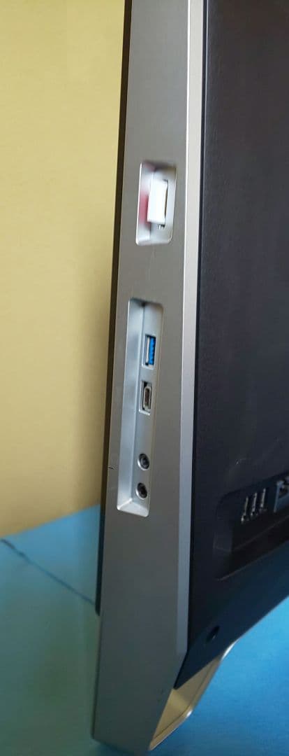 地デジ視聴可 一体型パソコン 富士通 FH77/XD