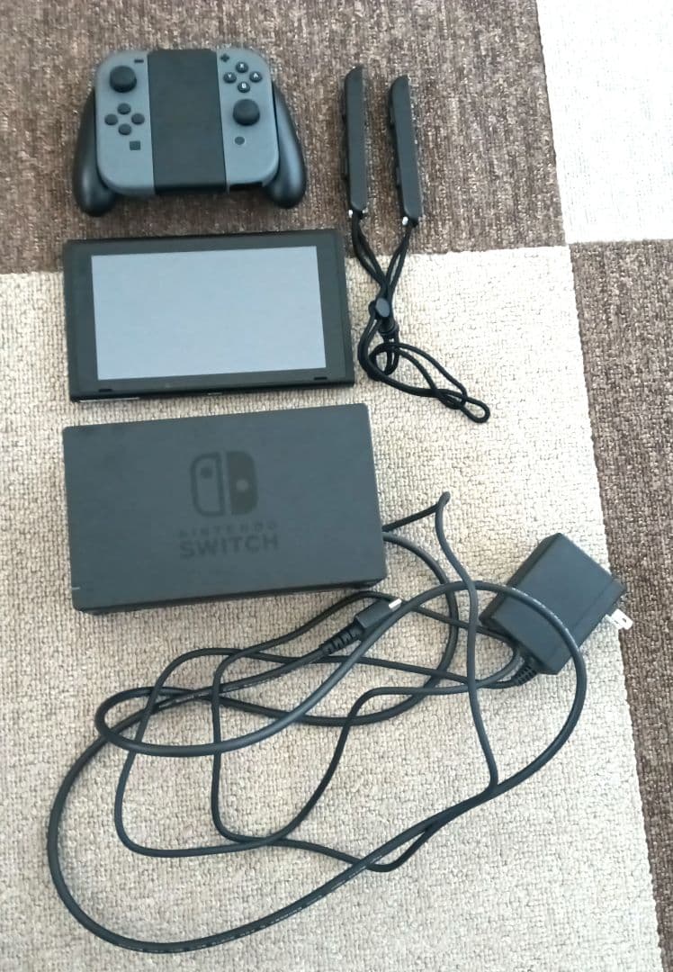 Nintendo Switch 本体 + コントローラー + 充電器