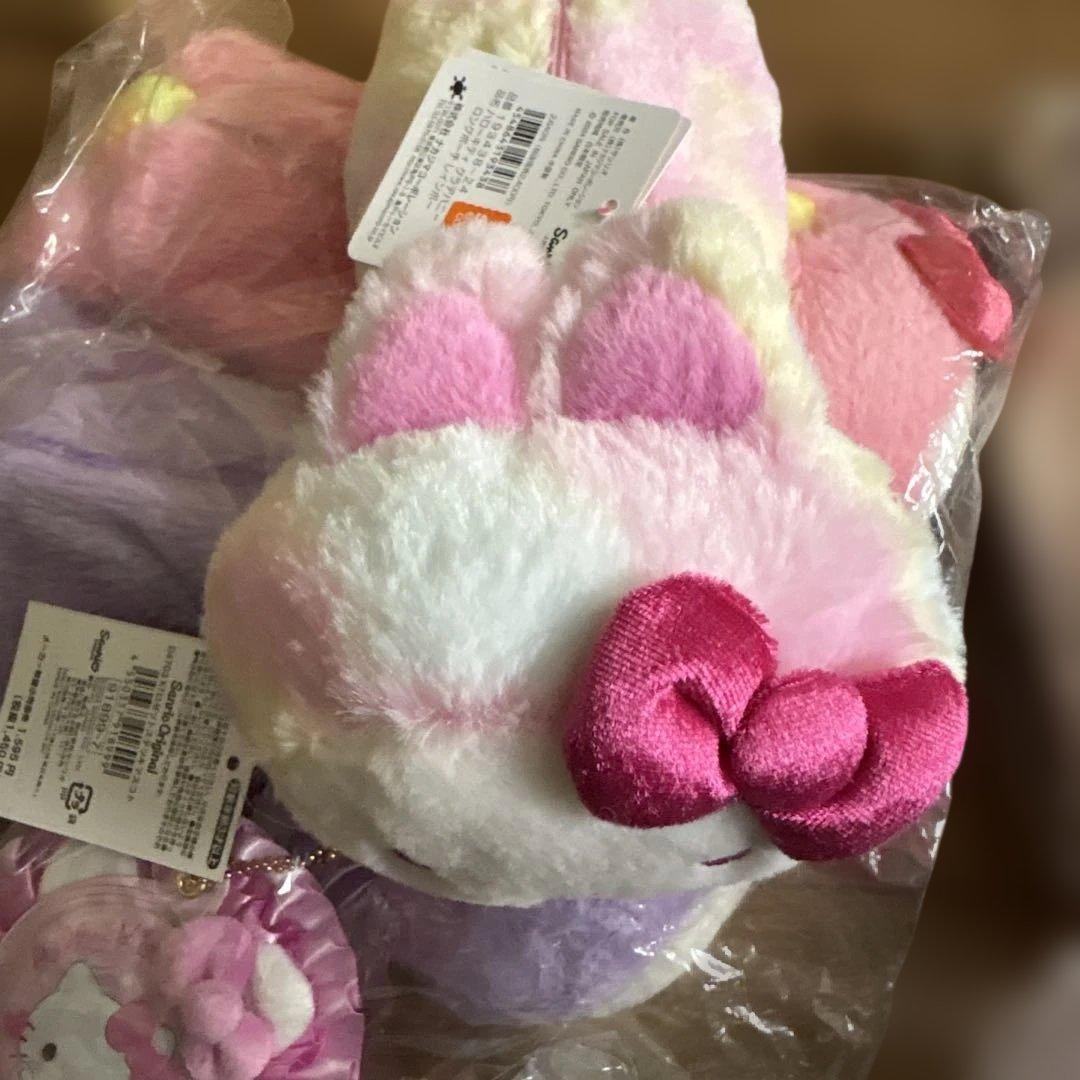サンリオ ハローキティ 肉球 ぬいぐるみ イースターラビット グラデーション 他