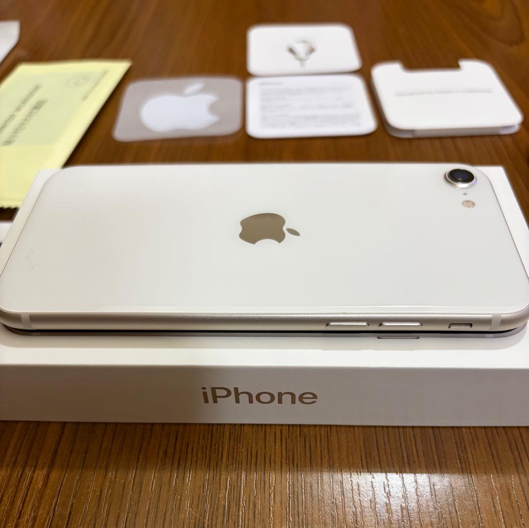 iPhone SE3 スターライト 64GB iFaceミー 未使用フィルム付