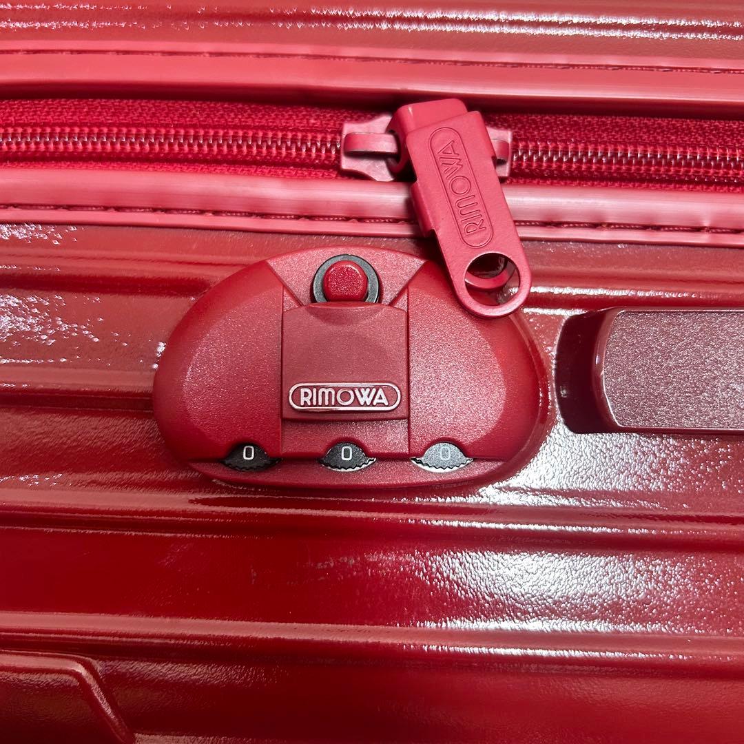 【美品】リモワ サルサ 35L 機内持ち込み可 スーツケース レッド