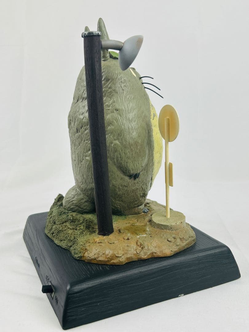 となりのトトロ ライトアップジオラマ 〜トトロとバス停〜　ジブリ　フィギュア