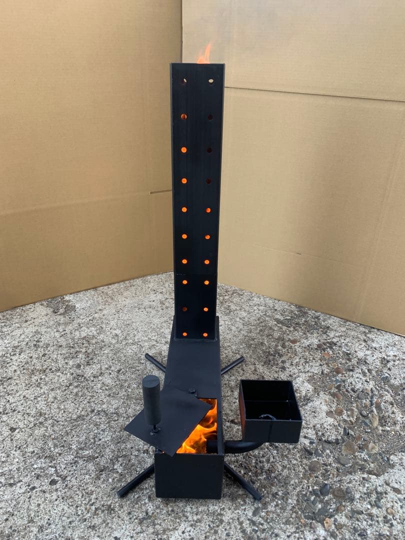 廃油ストーブ　究極のアウトドア体験を！高品質・高効率 ロケットストーブ