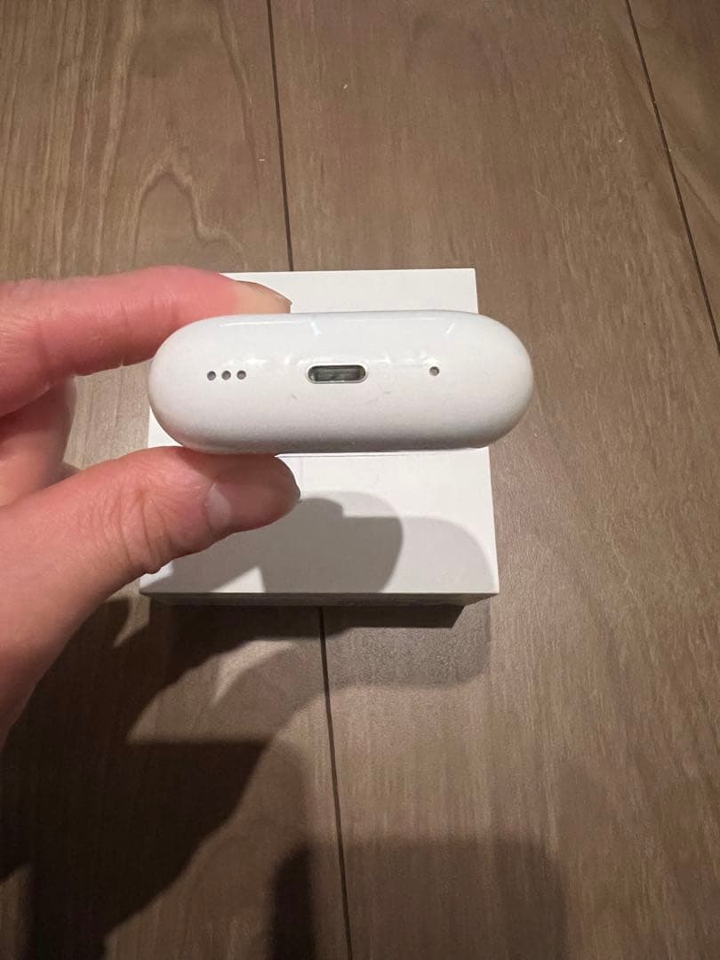 APPLE MQD83J/A AirPods Pro 第二世代　充電ケース