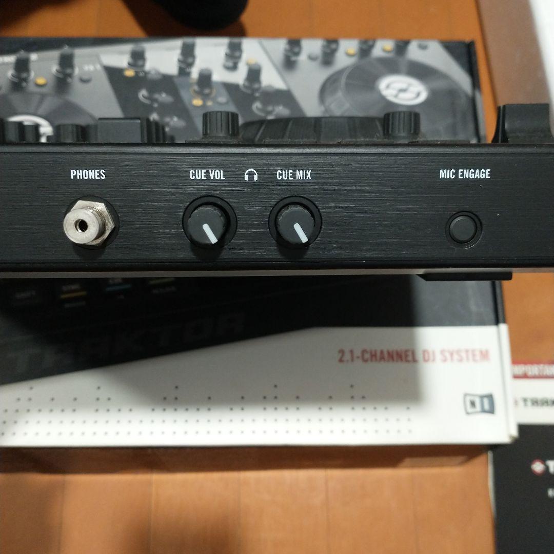 値下げ7000円OFF！TRAKTOR KONTROL S2 DJコントローラー