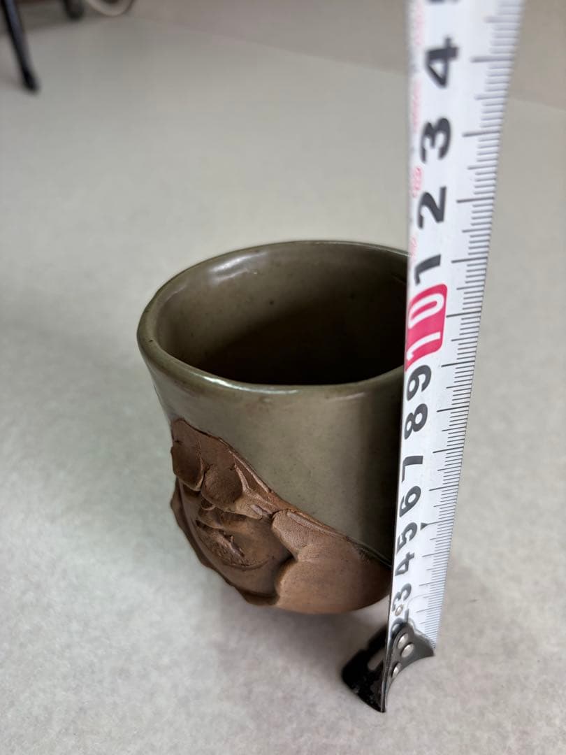 陶器製 顔彫刻 カップ