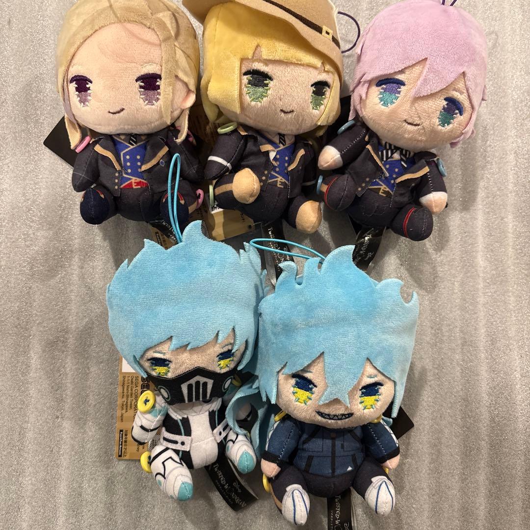 ツイステ　モアプラスハンドメイド風　ぬいぐるみ