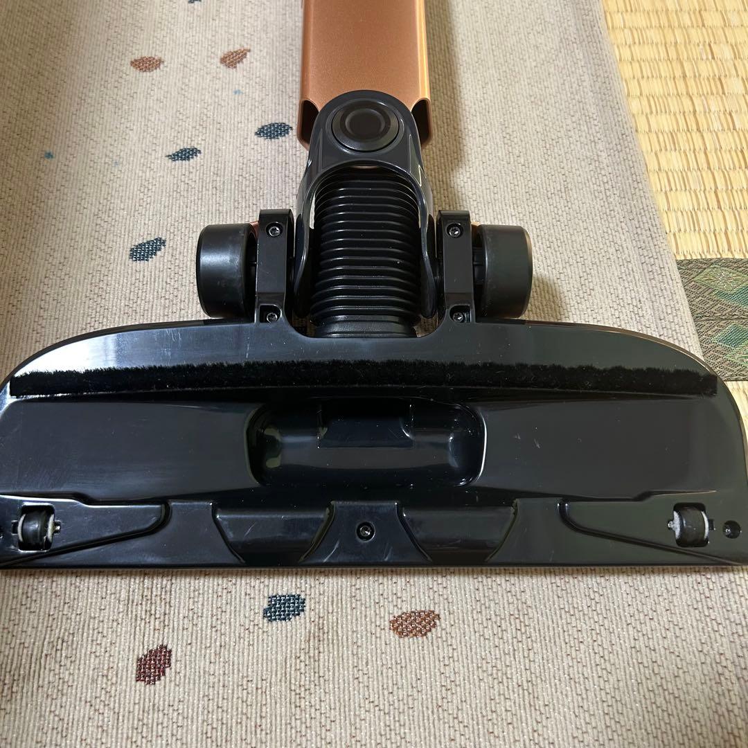 【美品｜通電確認済み】shark シャーク 充電式サイクロンスティッククリーナー