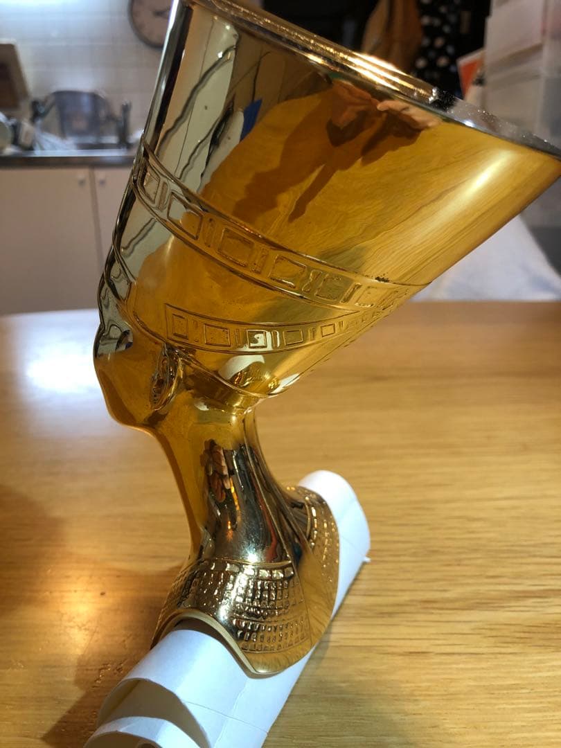 ネフェルティティ　無垢金属製　頭像　エジプト　数量限定　ゴールド