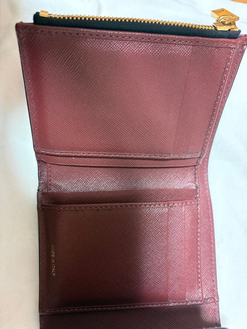 MARNI 二つ折り財布