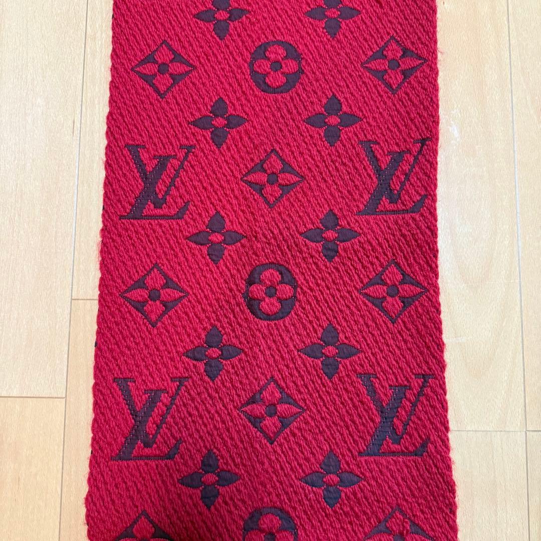 LOUIS VUITTON ルイヴィトン マフラー 赤 ロゴ