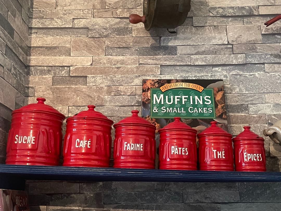 ‼️SALE開催‼️ビンテージ赤ホーローキャニスター　6個セット　キッチン雑貨