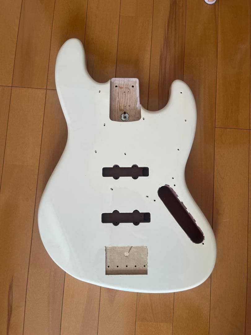 Fender Japan JB75-90US ボディのみ