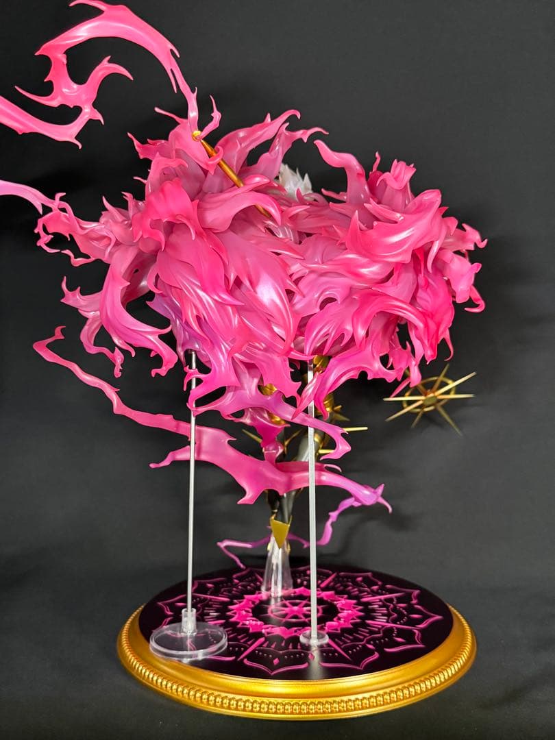 FGOアルジュナ〔オルタ〕とカルナ 1／8スケールフィギュアのセット