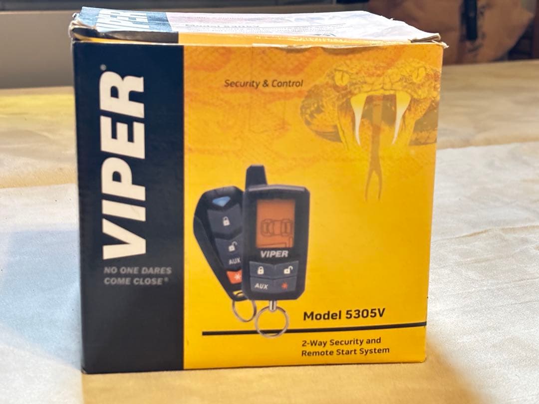 VIPER 5305V セキュリティシステム エンジンスターター