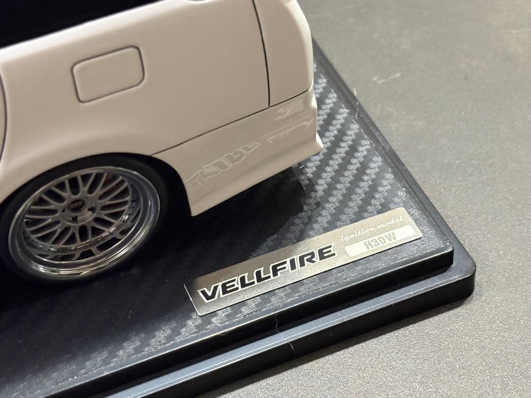 ignition model VELLFIRE ヴェルファイア　1/18