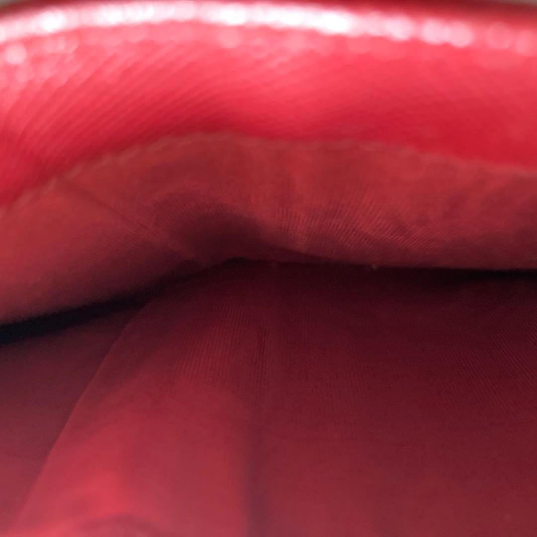 ＰＲＡＤＡプラダ　折り財布　レザー製レッド