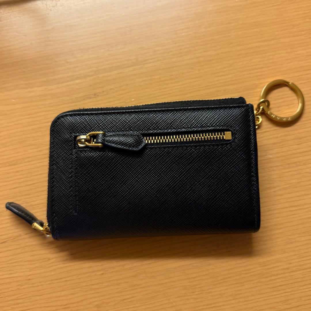 PRADA キーケース　ケース　財布