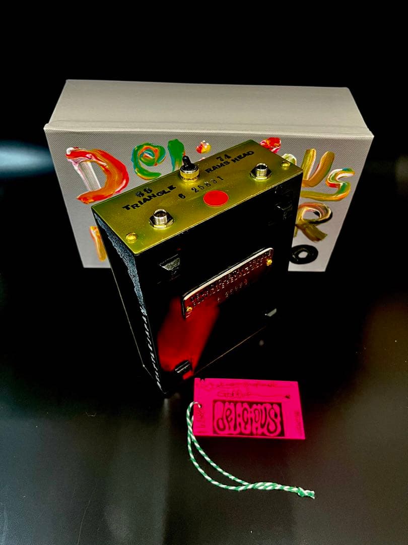 DeliciousTaylormade GODDICK ブラスパウダーゴールド