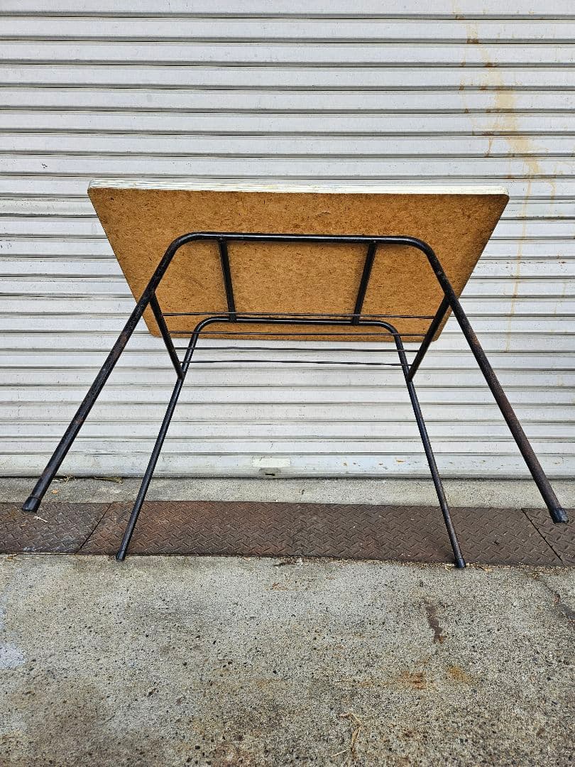 ジャパンヴィンテージ 鉄脚のテーブル 作業台 昭和レトロ 机 ワークテーブル