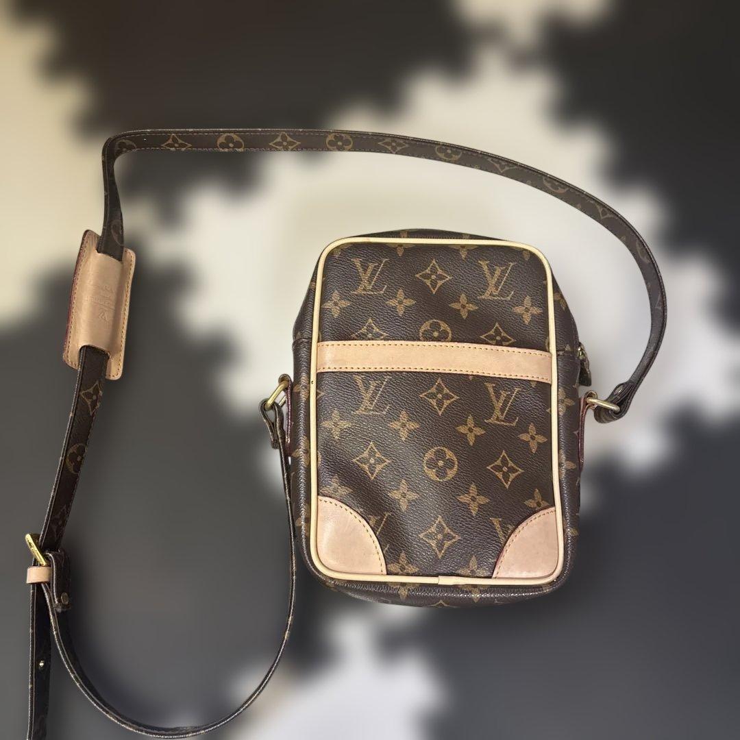 Louis Vuitton ショルダーバッグ ブラウン
