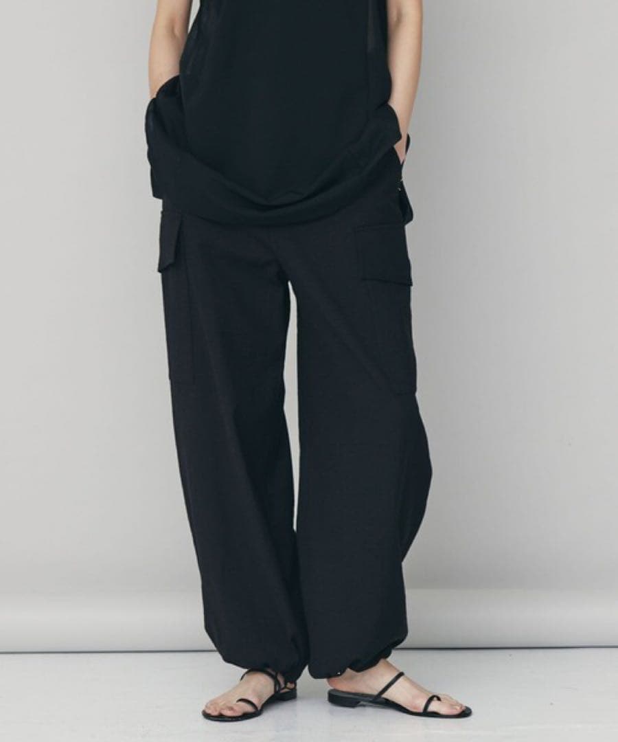 カレンソロジー　シェルタリングミリタリーパンツ　ブラック　38　美品