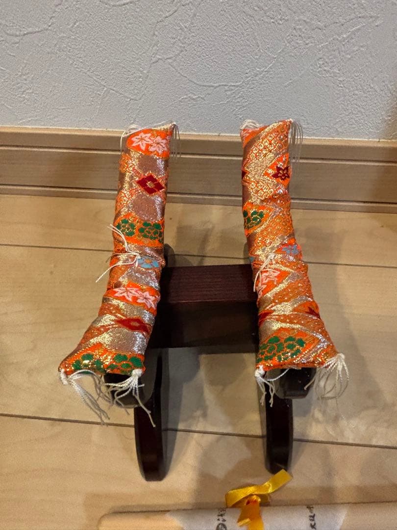 太鼓の里　浅野　ミニ太鼓　大吾 和太鼓 バチ 木製 和楽器 台付箱付き　飾り太鼓