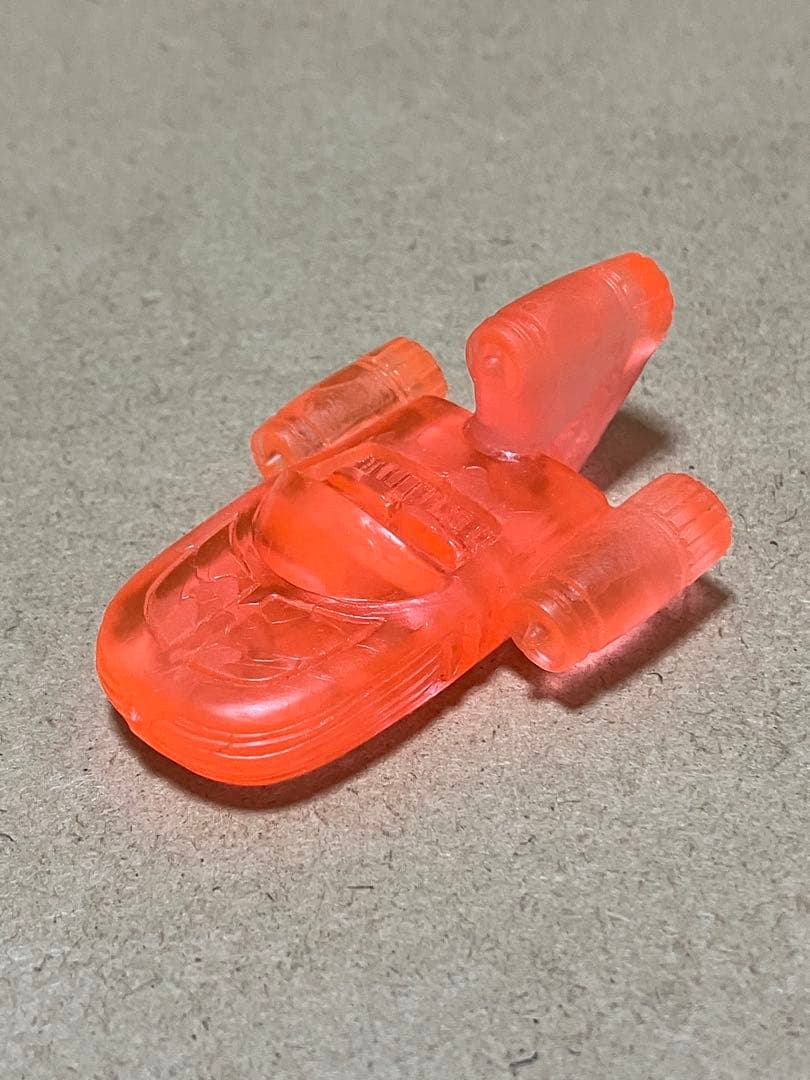 スターウォーズ　ランドスピーダー　大サイズ　クリアオレンジ　消しゴム　タカラ