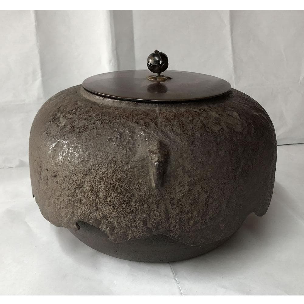 e2851 四代 金谷五郎三郎 時代 古釜 共箱 茶釜 茶道具