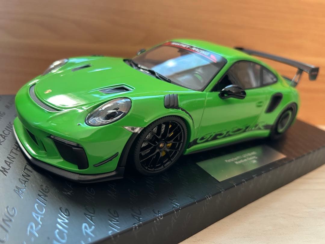1/18 ポルシェ911GT3 RS MR