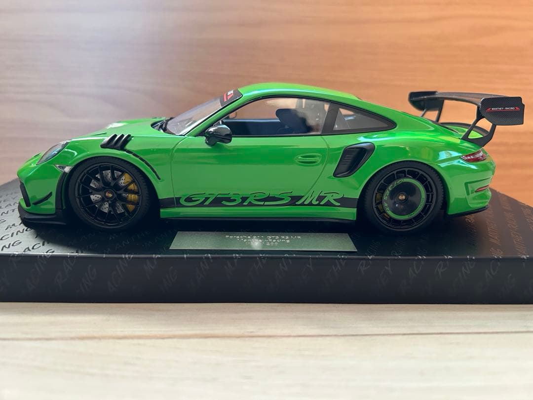 1/18 ポルシェ911GT3 RS MR