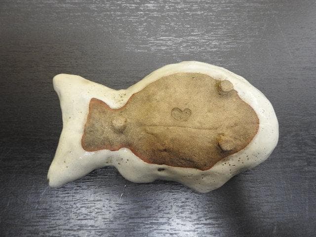 赤膚焼　魚型皿　MA3