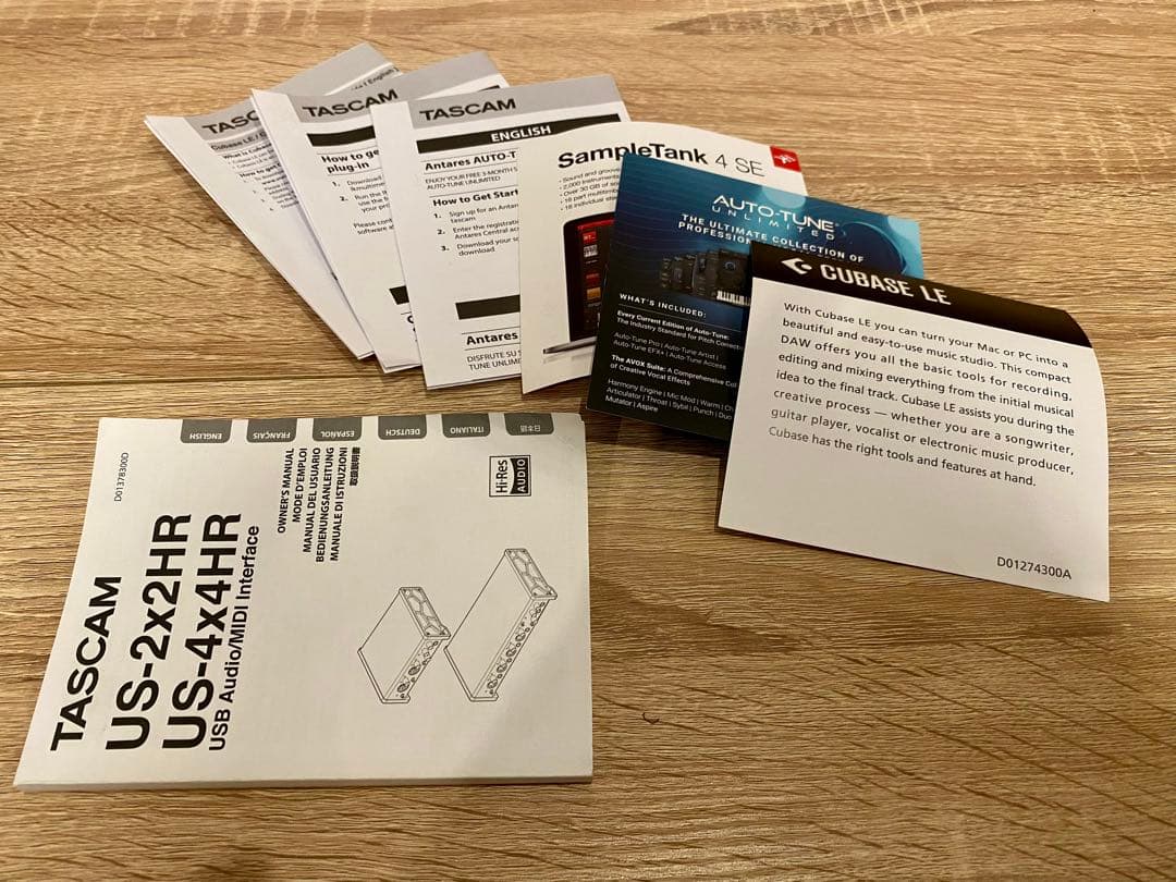 TASCAM US-2x2HR オーディオインターフェイス(新品同様おまけつき)