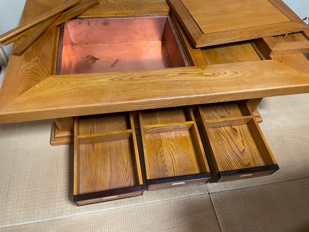 囲炉裏　囲炉裏テーブル　長火鉢　火鉢　囲炉裏座卓