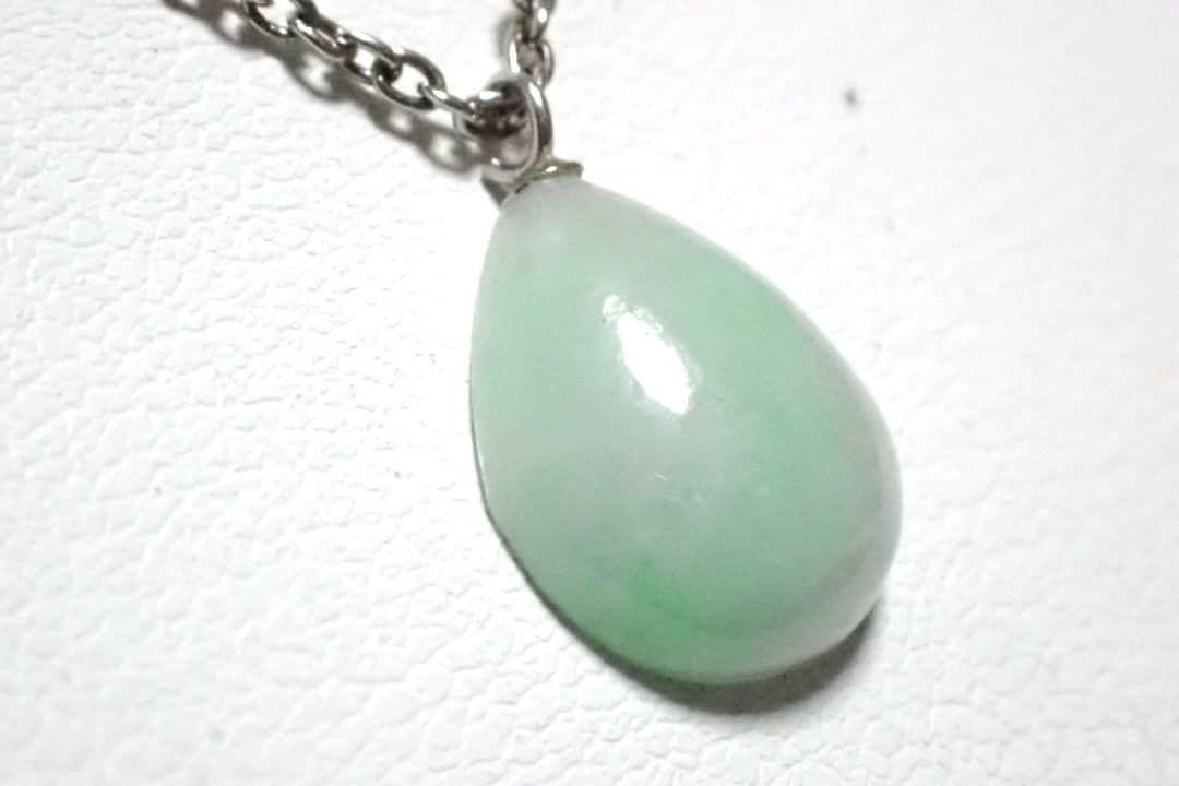 糸魚川翡翠　翡翠　姫川　アップルグリーン　緑　ネックレス　sv925　送料無料