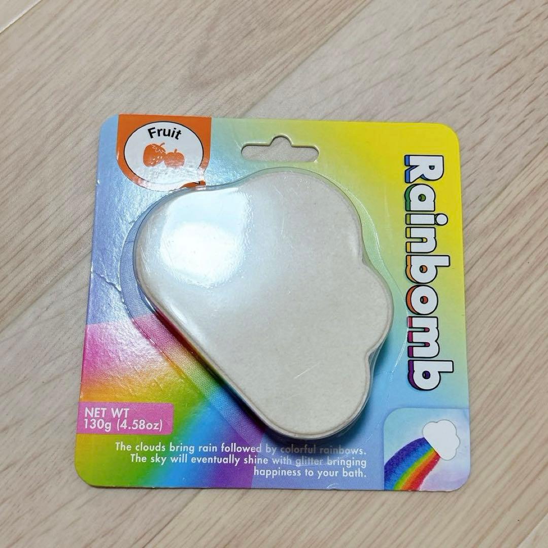 新品⭐️バスボム レインボー レインボム カラフル 入浴剤 バスグッズ 虹色
