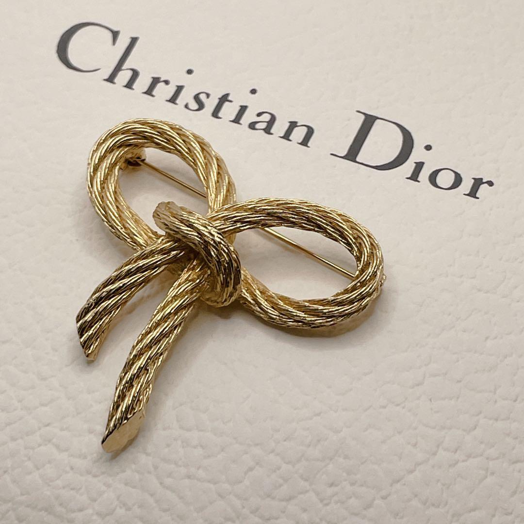 DIOR ヴィンテージ　ブローチ　リボン　ゴールド　クリスチャンディオール