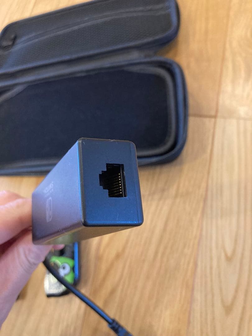 ニンテンドースイッチ　本体　中古　おまけ付き