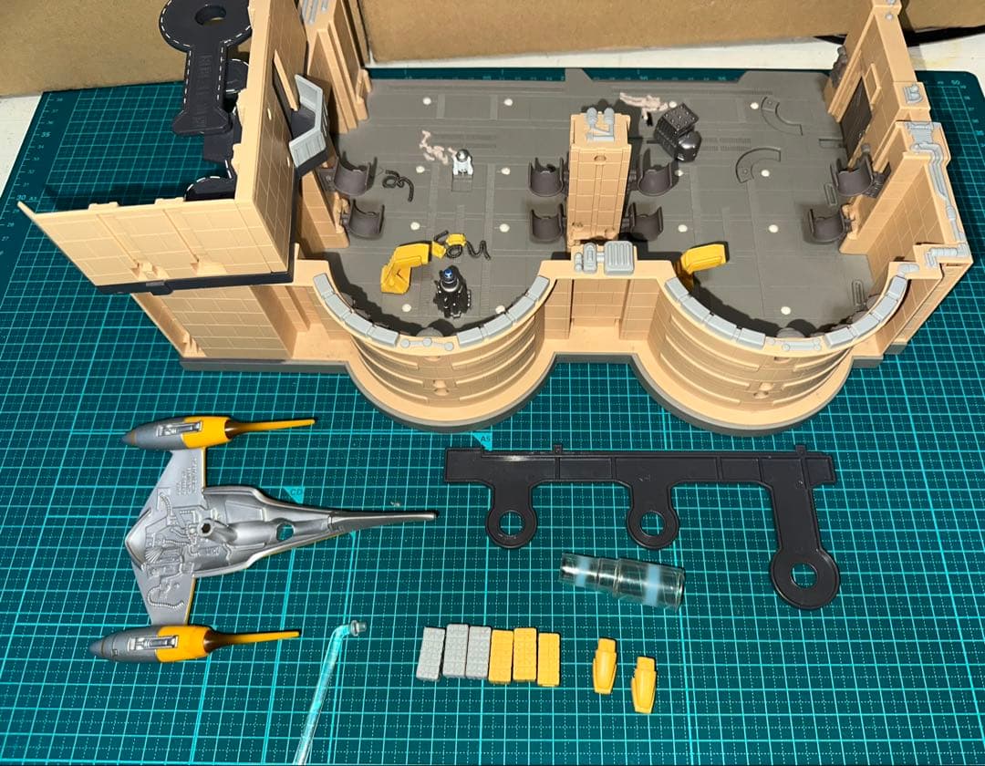 ナブーハンガー ファイナルコンバット 現状品 アクションフリート ダイアクロン